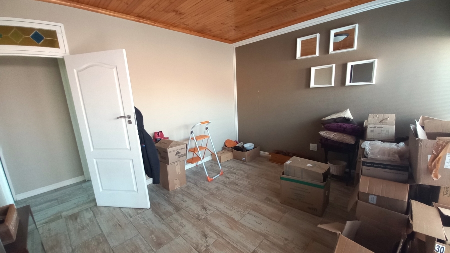 4 Bedroom Property for Sale in Vredenburg Western Cape